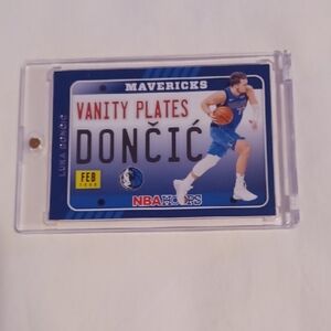 2020 Panini LUKA DONCIC NBA Hoops Vanity Plates Card #10 DALLAS MAVERICKS
